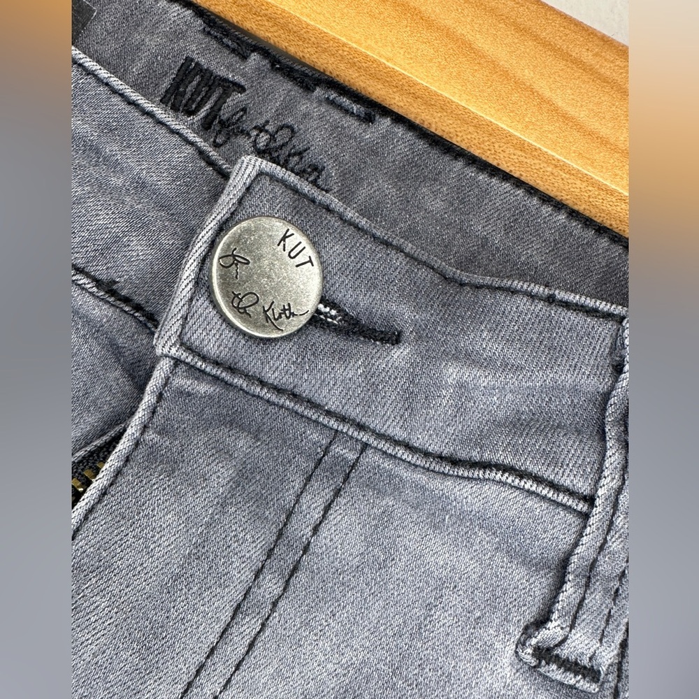 Kut from the Kloth Denim Skinny Jeans, Size 4 - Picture 5 of 10